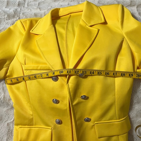 Vibrant Yellow Blazer with Gold Buttons - Picture 7 of 11